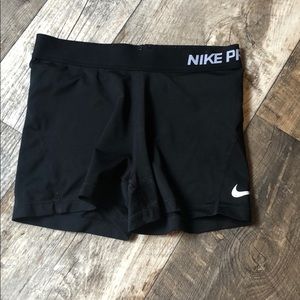 Volleyball shorts